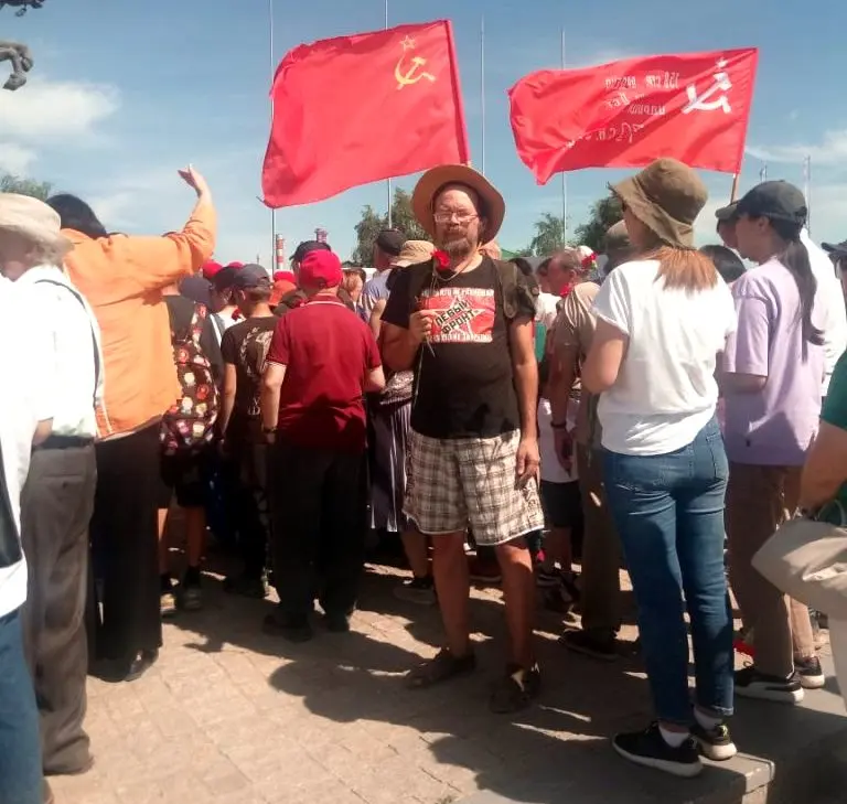 Представители Левого фронта приняли участие в церемонии в честь Дня памяти и скорби в Якутске