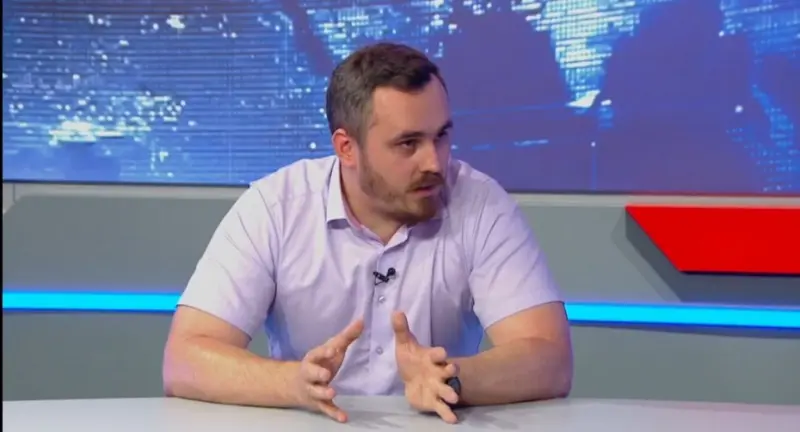 Антон Алексеенко рассказал о текущем и грядущем автобусного парка в Якутске
