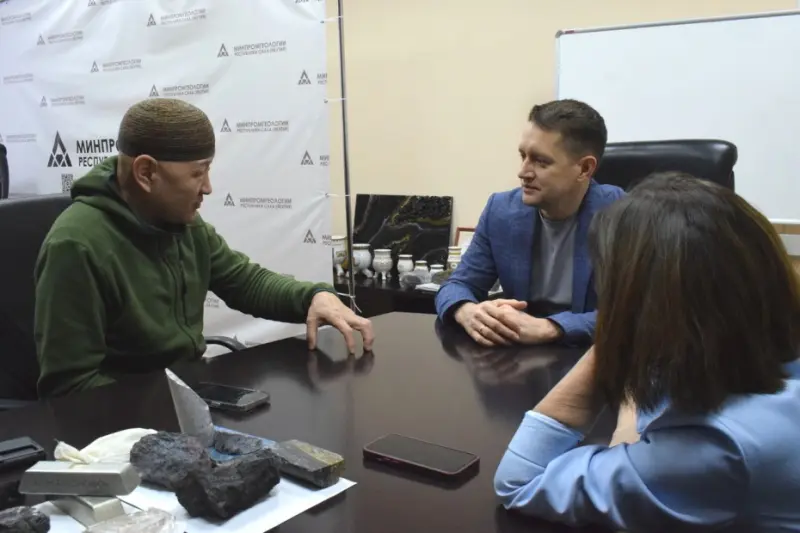 Якутские "опоровцы" встретились с министром промышленности Якутии