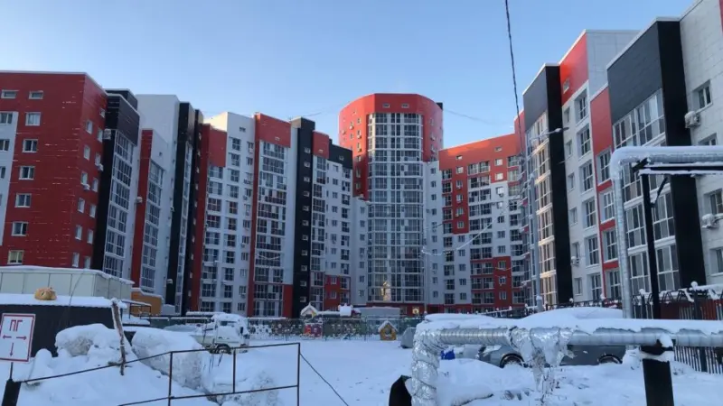 В Якутске назвали Топ-10 домов – должников по уборке мусора