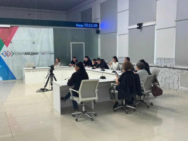 «Ростелеком» провел мастер-класс для журналистов по работе с нейросетями