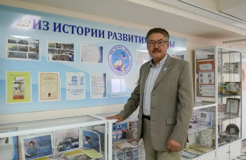 Айаан Васильев: ОГЭ – отменить, ЕГЭ – сделать добровольным, зарплату учителям – повысить