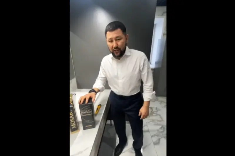 Жители Якутска обвинили мэрию в "показушной" борьбе с  алкоточками