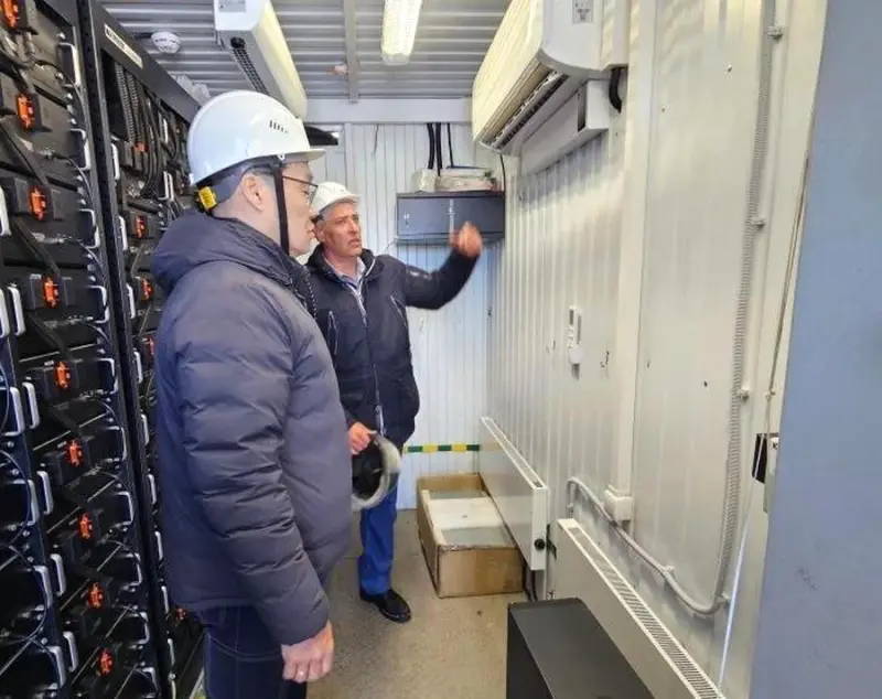 Момские энергетики обсудили планы компании с гендиректором Сахаэнерго