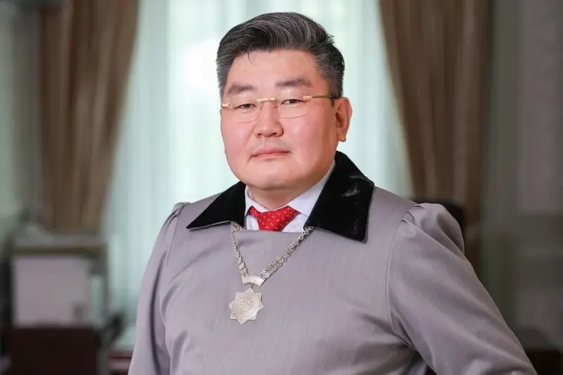 Банкир метит в Ил Тумэн