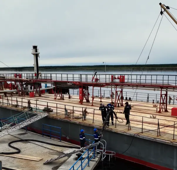 ​​​​​​​ЯТЭК открыла навигационный сезон на Вилюе