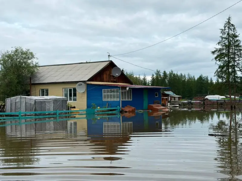 Неожиданный паводок: Поселок Сайды ушёл под воду