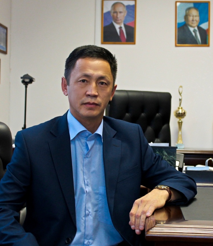 На главу Усть-Майского района возбуждено уголовное дело за взятку в особо крупном размере