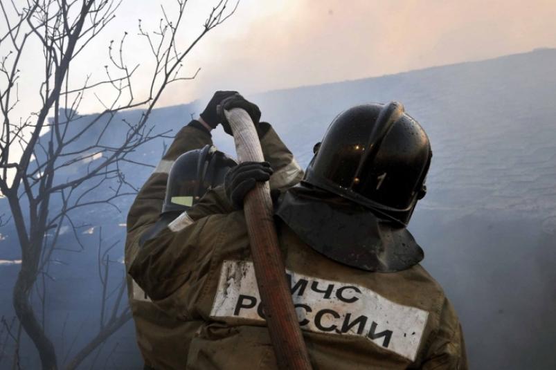 В поселке Югоренок 240 человек ждут восстановления режима отопления из-за пожара в котельной