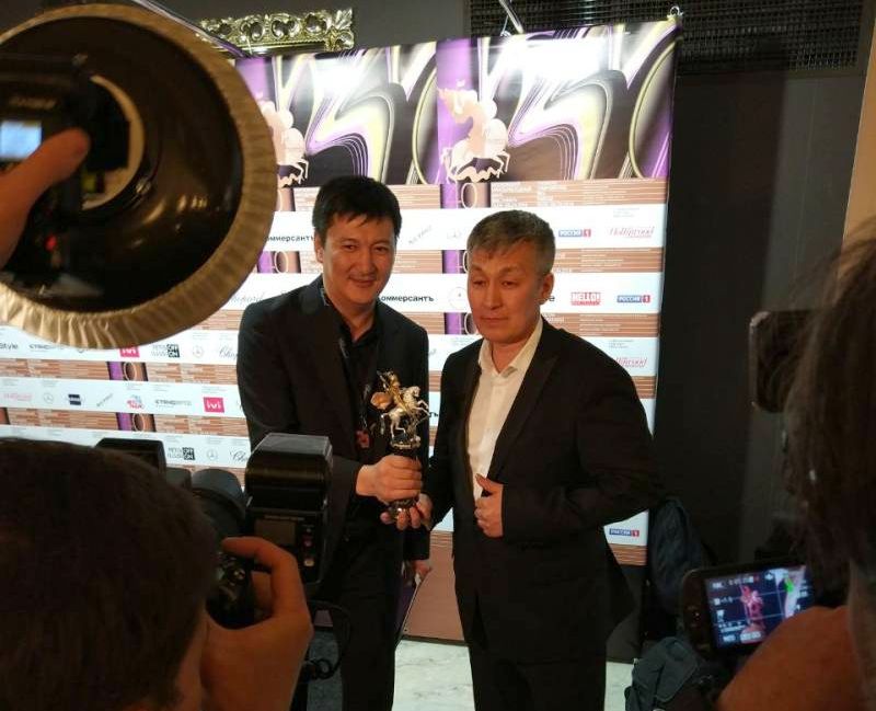 Главный приз 40-го ММКФ "Золотой Георгий" получил якутский фильм "Царь - птица"