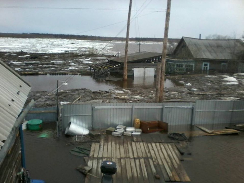 ЧС: Два населенных пункта подтоплено в Усть - Майском районе