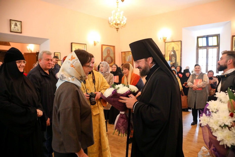 Глава Якутска поздравила архиепископа Романа с юбилеем