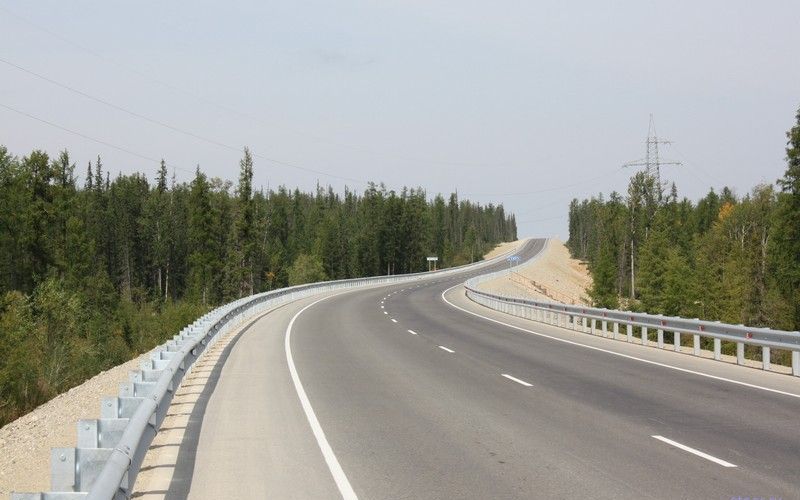 Дмитрий Медведев поменял категорию земель для реконструкции моста на трассе «Лена»