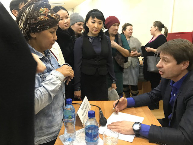 Владимир Федоров встретился с жителями Губинского округа