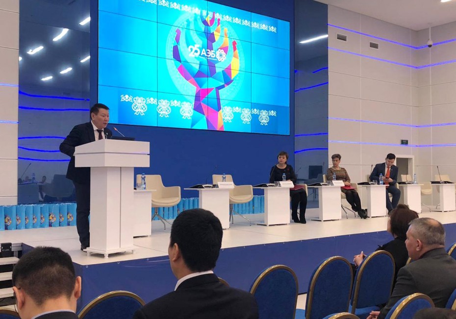 Анатолий Табунанов: Алмазэргиэнбанк занимает в Якутии лидирующие позиции по кредитованию бизнеса