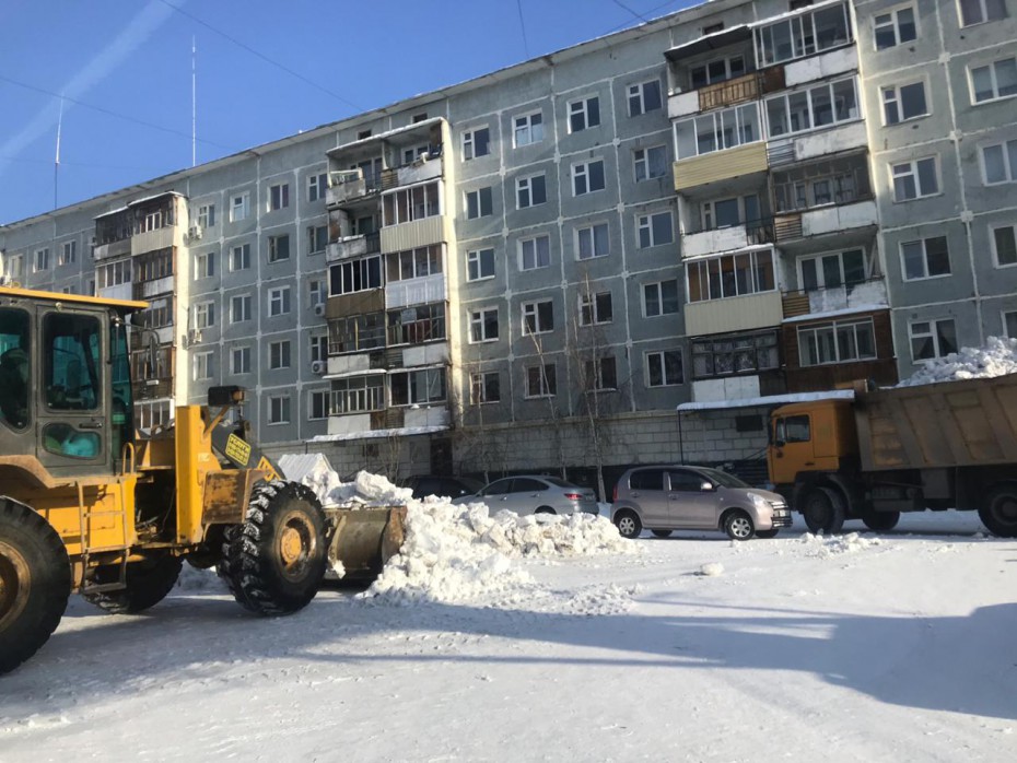 В Якутске за сутки вывезено 6 916 кубометров снега