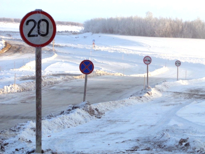 ГИМС: Понижение грузоподъемности на девяти ледовых переправах в Якутии