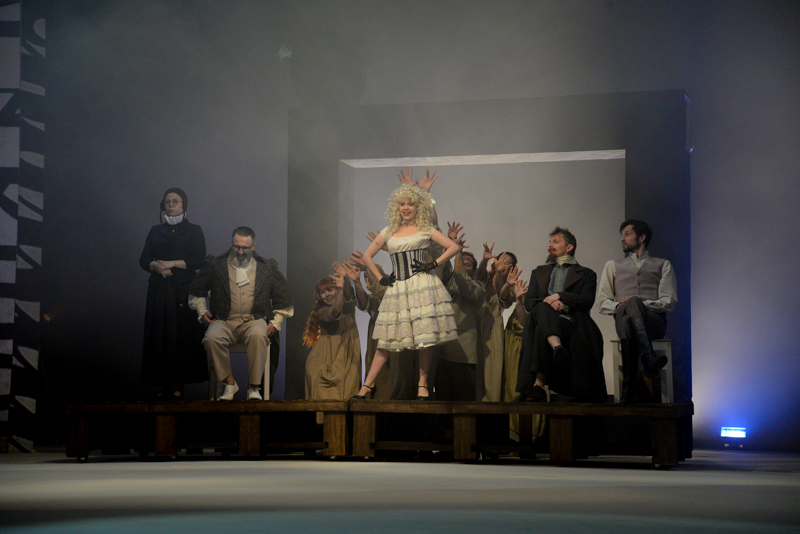 «Барышня крестьянка»: «почти сказка» вне времени в Русском театре