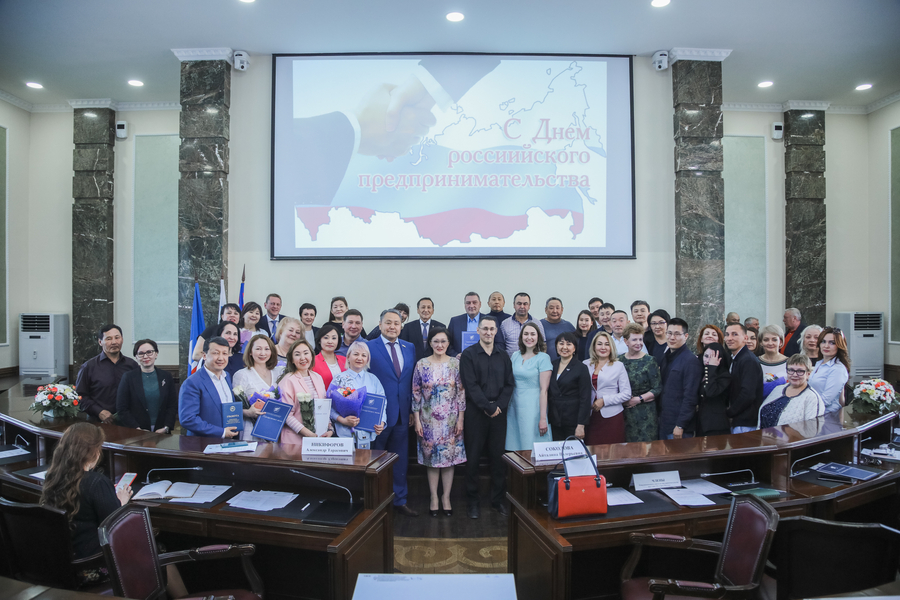 В Якутске прошло очередное заседание Координационного совета по предпринимательству