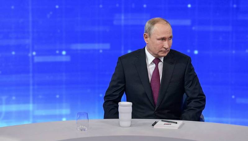 Путин назвал мост через Лену практически неокупаемым, но призвал решить вопрос как можно раньше