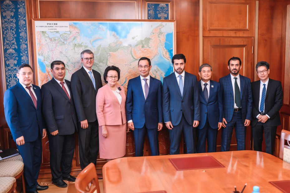 Айсен Николаев встретился с делегацией Фонда развития Абу-Даби и Фонда биотехнологических исследований SOOAM