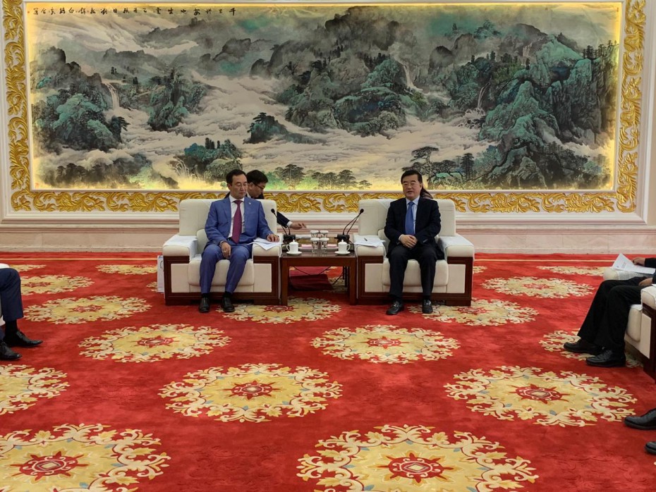 Айсен Николаев встретился с Первым Секретарём парткома КПК провинции Хэйлунцзян Чжан Цинвэем