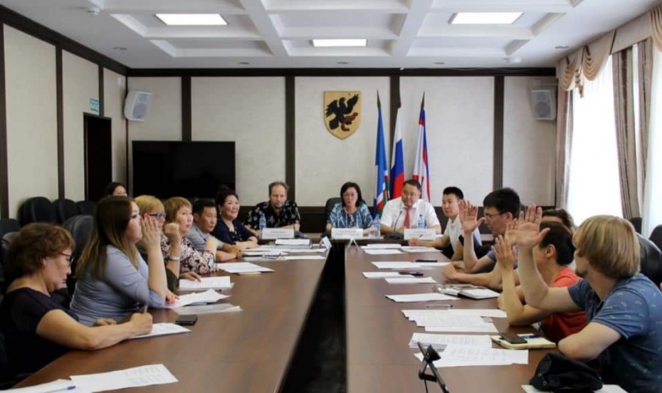Утверждены новые члены Общественной палаты от общественности города Якутска