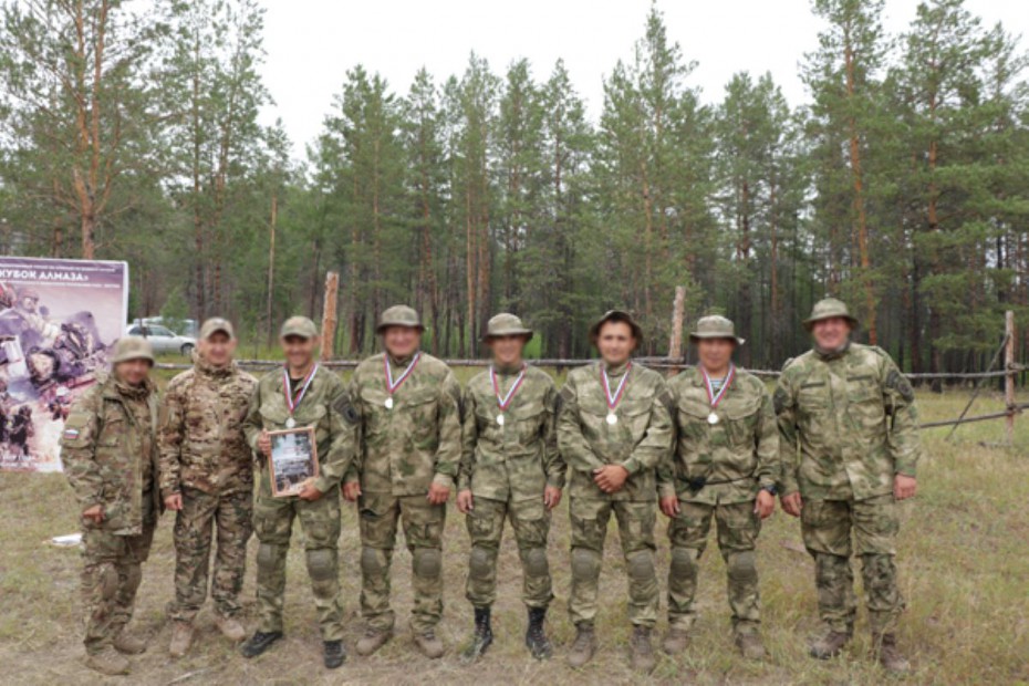 Команда ОСН «Белый медведь» заняла второе место в турнире по стрельбе из боевого оружия среди спецподразделений Якутии