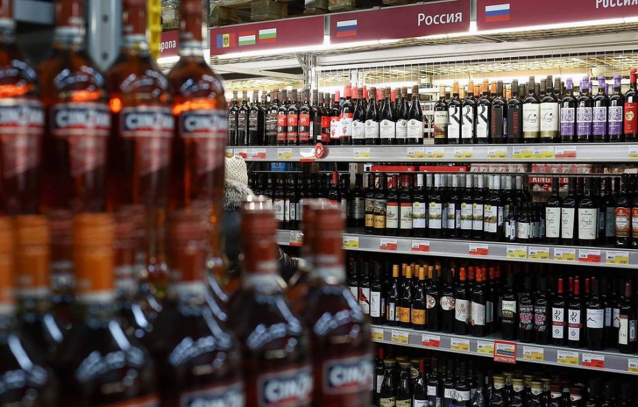 "Ведомости": правительство предлагает повысить акцизы на вино более чем на 70%