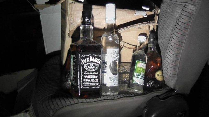 В Якутск полицейскими выявлены два факта незаконной реализации алкогольной продукции