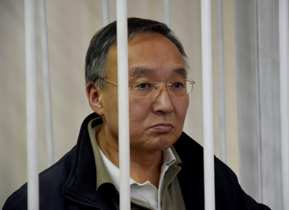 «Имеет связи, может оказать давление и скрыться»: Якутский городской суд отказал предпринимателю Георгию Карамзину в домашнем аресте
