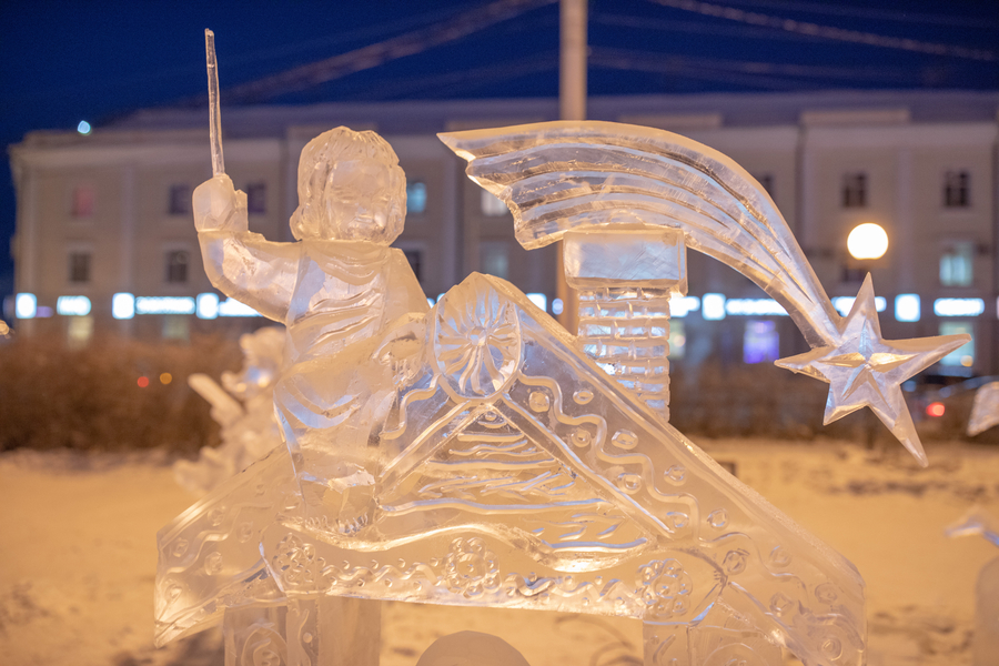 В Якутске стартовал международный конкурс снежных и ледовых скульптур «Бриллианты Якутии»