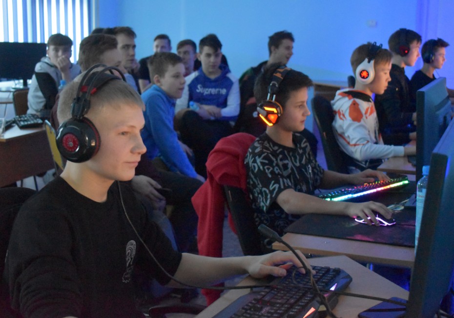 В Нерюнгри определились победители Дальневосточного чемпионата по компьютерному спорту «GoYakutia»