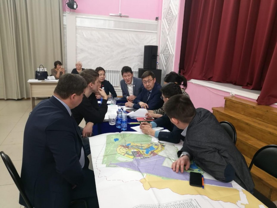 В пригородах Якутска начались встречи с населением по земельным вопросам