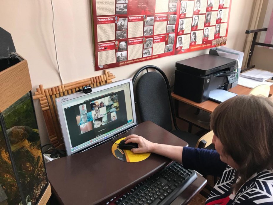 Школы Якутска готовятся к дистанционному обучению