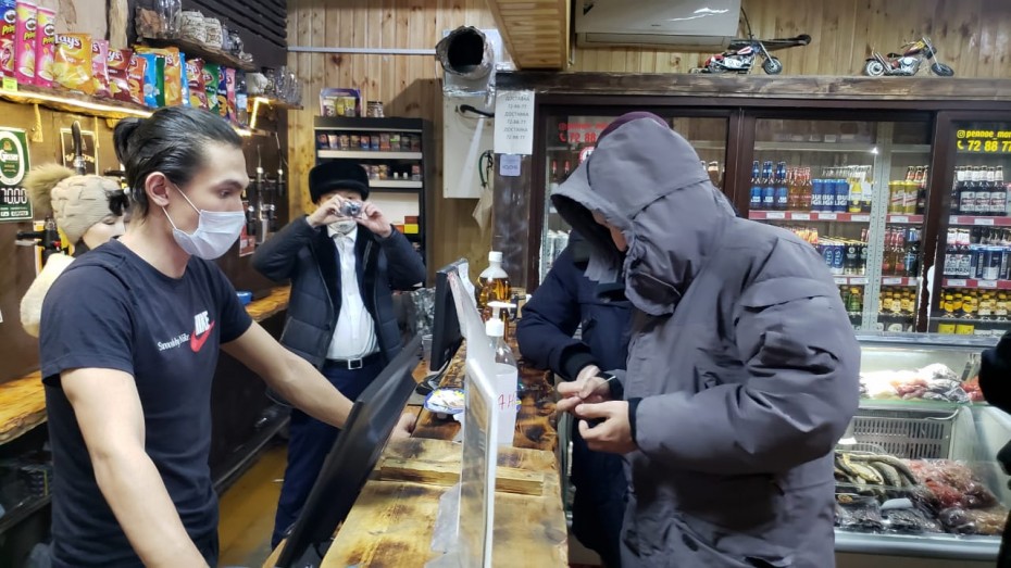 В Якутске проводят рейды по выявлению предпринимателей,  нарушающих ограничительные меры