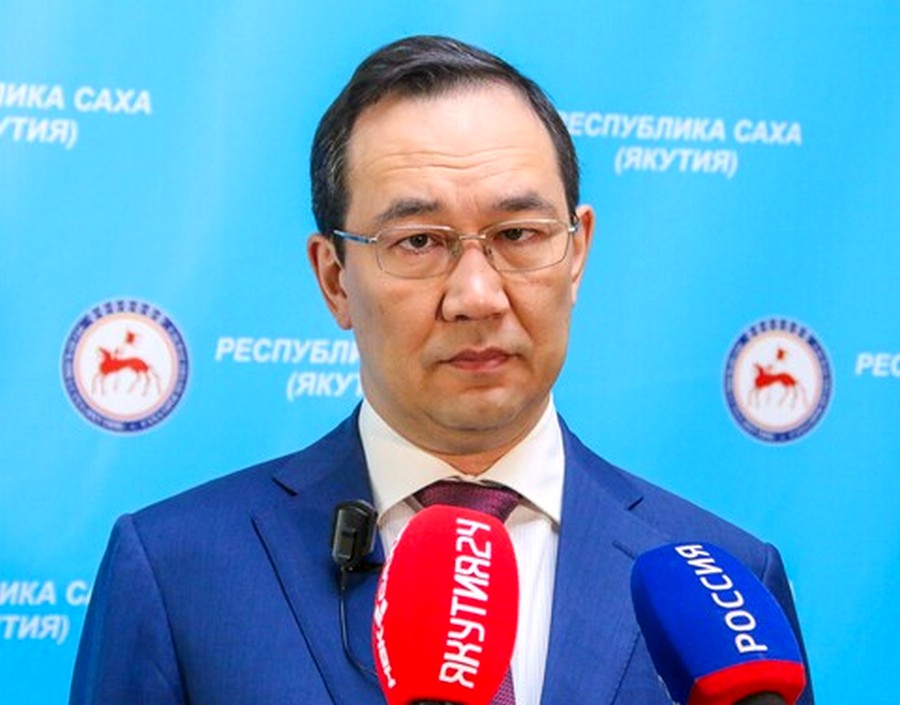 Айсен Николаев: За последние четыре дня в Якутии ежедневно выявляется около 100 новых случаев коронавируса