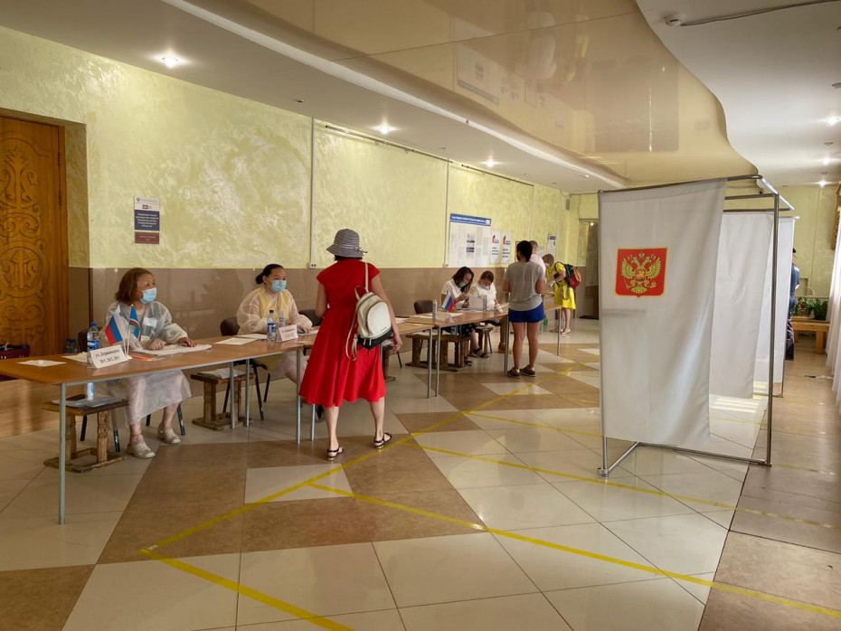 В Якутске по состоянию на 15 часов проголосовало 38 % горожан