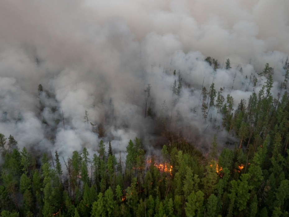 На территории Якутии действует 152 природных пожара