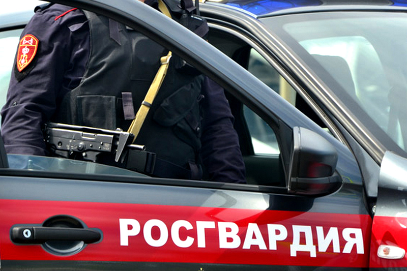 В Якутске задержан мужчина, подозреваемый в краже сумки и телефона