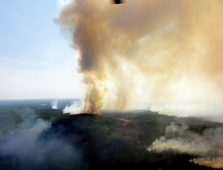 На территории Якутии действует 39 природных пожаров