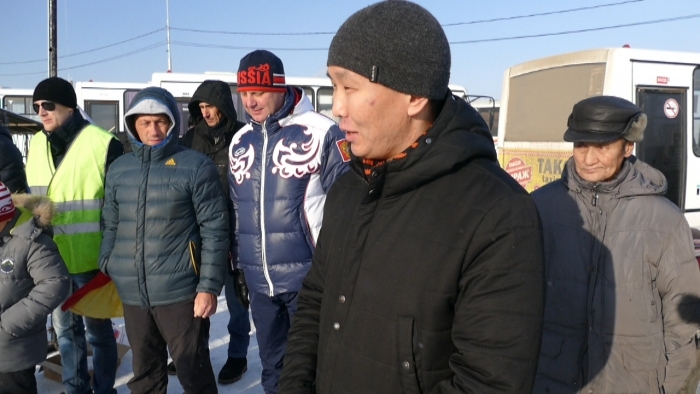 В Якутске прошли соревнования по фигурному вождению