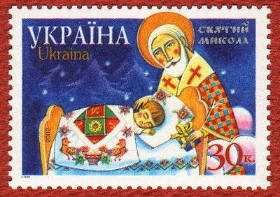 Деда Мороза и Снегурочку на Украине хотят заменить Святым Николаем