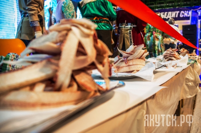 Горожан и гостей Якутска приглашают на «Строганину-2015»  и «Чемпиона – Царь рыбу»!