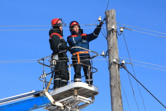 Энергетики Якутии: заменено 198 километров электрических сетей