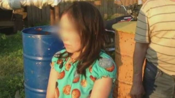 Жительницу Якутии, продававшую ребенка через WhatsApp, осудили условно