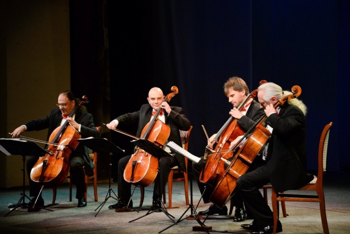 Квартет "Rastrelli Cello Quartett": играйте и слушайте только то, что вам нравится