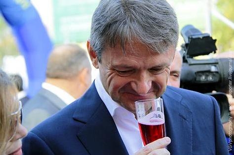 Ткачев предложил ограничить импорт виноматериала