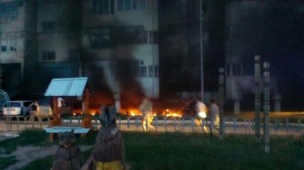 Пожар на 202 микрорайоне Якутска: жильцы спаслись сами