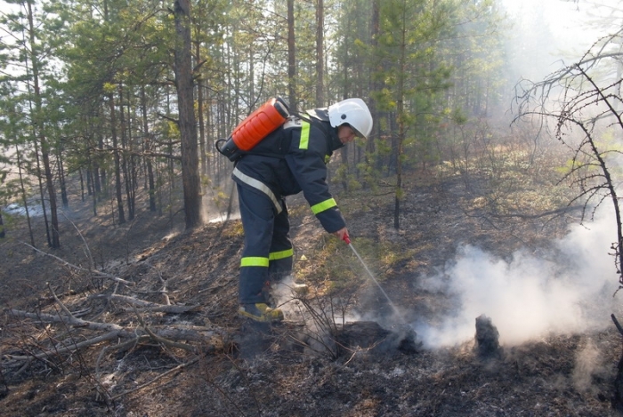 На территории Якутска и 18 районов действует особый противопожарный режим